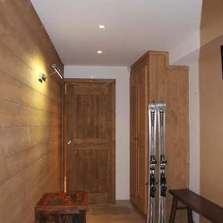 Manggis, 1650 Courchevel