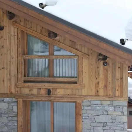 Manggis, 1650 Chalé Courchevel