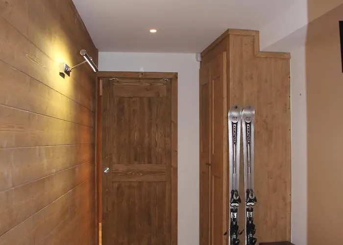 Manggis, 1650 Courchevel